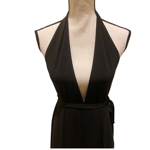 🔥HP🔥 BCBGMAXAZRIA Formal Black Long Halter Dress - Picture 4 of 10